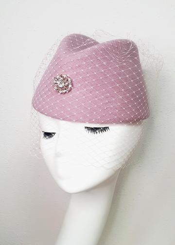 Пилотка с вуалью